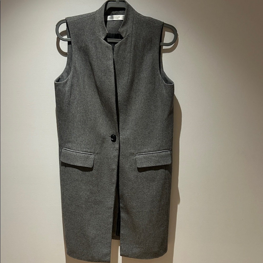 Contemporaine Wool Gray Sleeveless Vest Top - Picture 2 of 9
